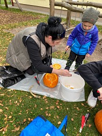 Dýňování a podzimní stezka s rodiči - obrázek číslo: 18