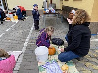 Dýňování a podzimní stezka s rodiči - obrázek číslo: 29