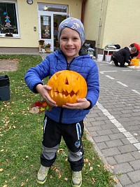 Dýňování a podzimní stezka s rodiči - obrázek číslo: 31