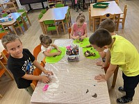 Září v naší školce - obrázek číslo: 23