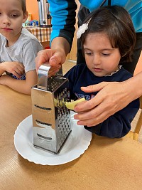 Pečeme štrúdl - obrázek číslo: 1