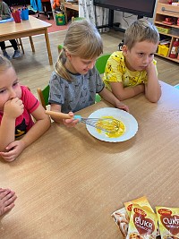 Pečeme štrúdl - obrázek číslo: 15