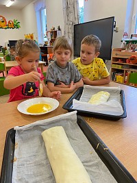 Pečeme štrúdl - obrázek číslo: 21