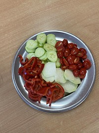 Paní kuchařky se o nás starají - obrázek číslo: 12