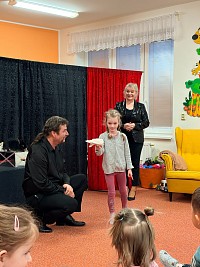 Kouzelník v MŠ - obrázek číslo: 9