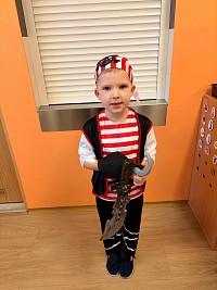 Maškarní karneval v MŠ - obrázek číslo: 2