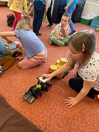 Duben v naší školce - obrázek číslo: 97