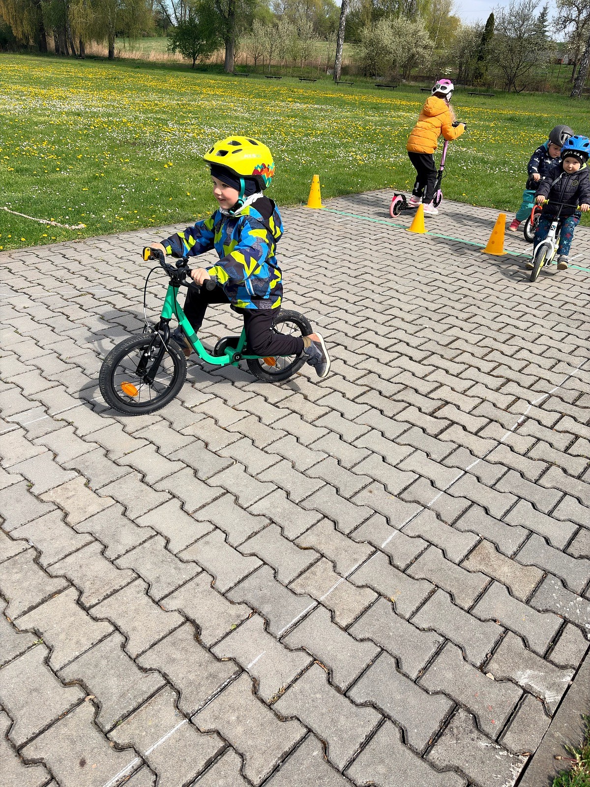 Dopravní den - obrázek: fotografie-2026-05-05t110718.239.jpg