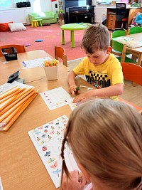 Květen v naší školce - obrázek číslo: 12