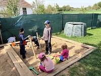 Květen v naší školce - obrázek číslo: 30