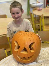 ŠD - Dlabání dýní - obrázek číslo: 5