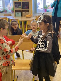 ŠD - Halloweenské odpoledne 1.část - obrázek číslo: 15