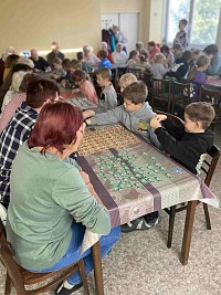 ŠD - Hraní pexesa se seniory - obrázek číslo: 10