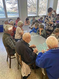 ŠD - Hraní pexesa se seniory - obrázek číslo: 12