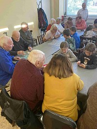 ŠD - Hraní pexesa se seniory - obrázek číslo: 13