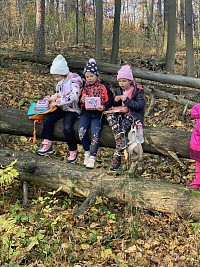 ŠD - Krmení zvířátek v lese - obrázek číslo: 12
