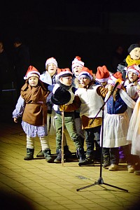 Rozsvěcení vánočního stromu III. - obrázek číslo: 12