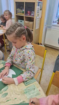 ŠD - tupování vánočního stromečku - obrázek číslo: 10