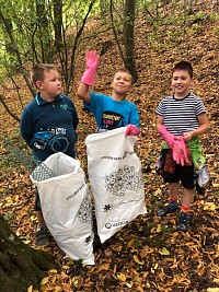 ŠD - Ukliďme si vesnici - les - obrázek číslo: 5