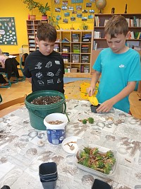 Laboratorní práce v přírodovědě 4.-5. ročník - obrázek číslo: 1