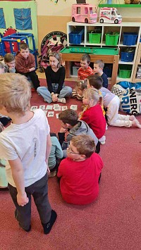 ŠD - zvířata v zimě, stopy zvířat - obrázek číslo: 9