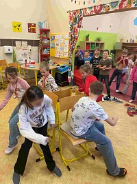 ŠD - Zimní olympiáda 2.část - obrázek číslo: 18