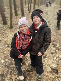 ŠD - výlet na Karhánek - stavění domečku - obrázek číslo: 12