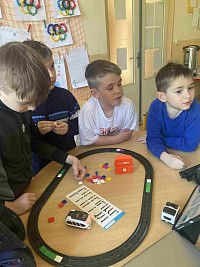 ŠD - práce s intelinem - robo vláčkem - obrázek číslo: 8
