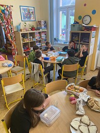 Noc s Andersenem 2.část - obrázek číslo: 19