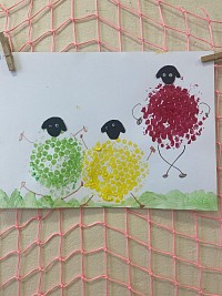 ŠD - veselé ovečky z bublinkové fólie - obrázek číslo: 4