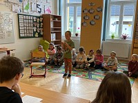 1. třída - pasování na čtenáře - obrázek číslo: 3