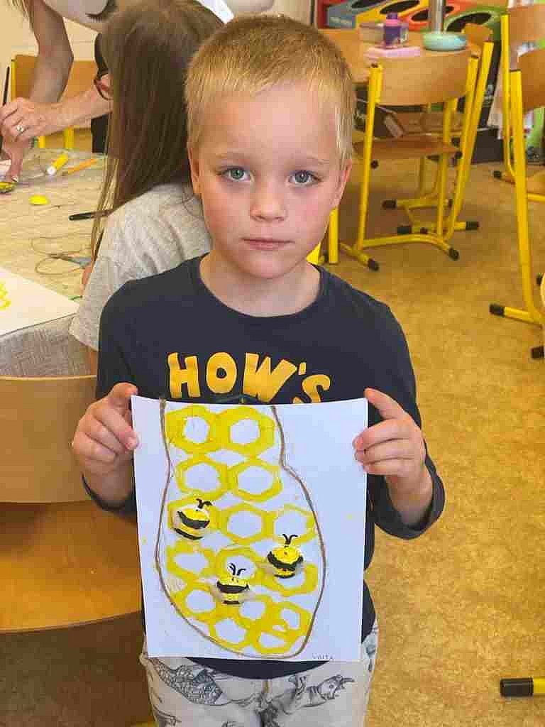 ŠD - včelý úl - obrázek: a.jpg