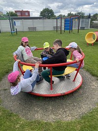 ŠD - výlet na hřiště do Radostic - obrázek číslo: 5