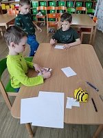 Práce s Bee botem - obrázek číslo: 1